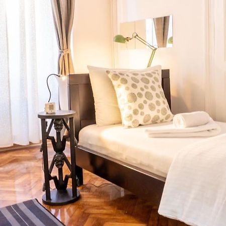 Central And Comfy 2Bdr Apartment Near Parliament Belgrad Exterior foto