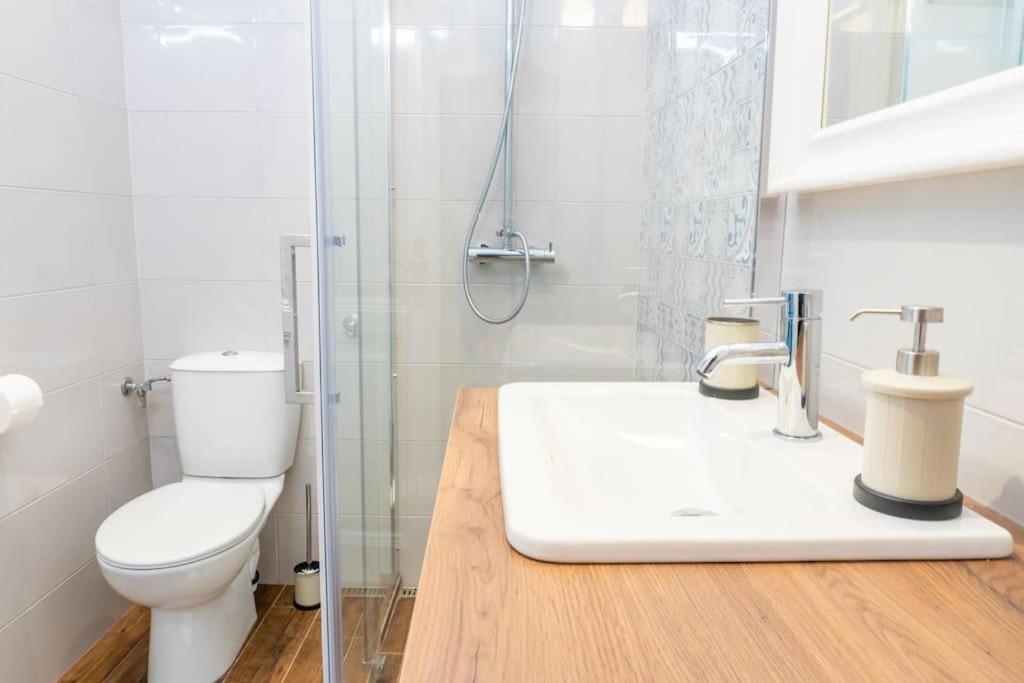 Central And Comfy 2Bdr Apartment Near Parliament Belgrad Exterior foto